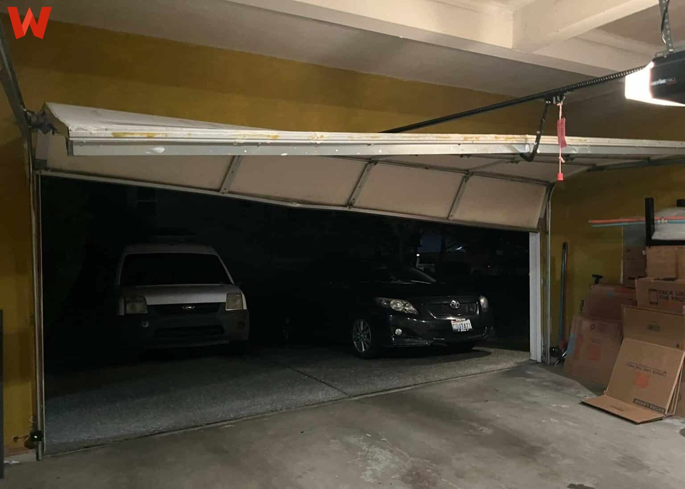 How to Spot Kirkland Garage Door Repair Before They Get Worse